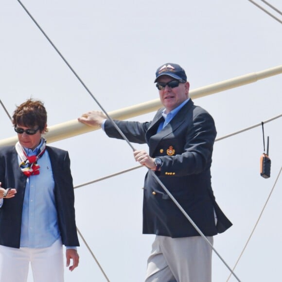 Le prince Albert II de Monaco - Départ du 1er Monaco Globe Series à Monaco le 3 juin 2018. © Bruno Bebert/Bestimage