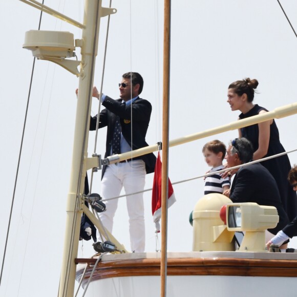 Charlotte Casiraghi et son fils Raphaël - Départ du 1er Monaco Globe Series à Monaco le 3 juin 2018. © Bruno Bebert/Bestimage