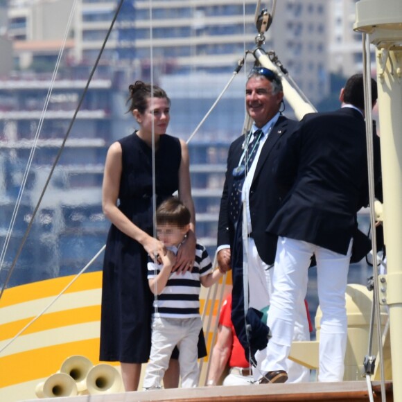 Charlotte Casiraghi et son fils Raphaël - Départ du 1er Monaco Globe Series à Monaco le 3 juin 2018. © Bruno Bebert/Bestimage