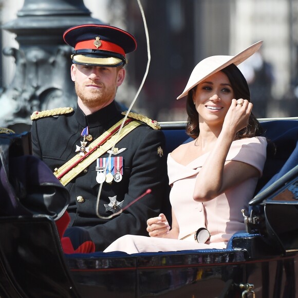 Le prince Harry, duc de Sussex, et Meghan Markle, duchesse de Sussex - Les membres de la famille royale britannique lors du rassemblement militaire "Trooping the Colour" (le "salut aux couleurs"), célébrant l'anniversaire officiel du souverain britannique. Cette parade a lieu à Horse Guards Parade, chaque année au cours du deuxième samedi du mois de juin. Londres, le 9 juin 2018.