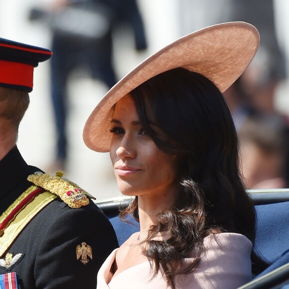 Le prince Harry, duc de Sussex, et Meghan Markle, duchesse de Sussex - Les membres de la famille royale britannique lors du rassemblement militaire "Trooping the Colour" (le "salut aux couleurs"), célébrant l'anniversaire officiel du souverain britannique. Cette parade a lieu à Horse Guards Parade, chaque année au cours du deuxième samedi du mois de juin. Londres, le 9 juin 2018.
