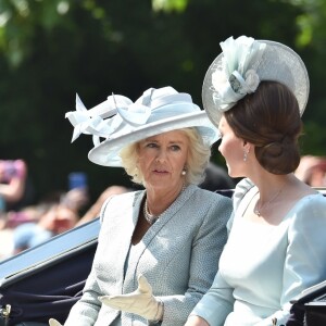 Camilla Parker Bowles, duchesse de Cornouailles, et Catherine (Kate) Middleton, duchesse de Cambridge - Les membres de la famille royale britannique lors du rassemblement militaire "Trooping the Colour" (le "salut aux couleurs"), célébrant l'anniversaire officiel du souverain britannique. Cette parade a lieu à Horse Guards Parade, chaque année au cours du deuxième samedi du mois de juin. Londres, le 9 juin 2018.