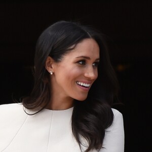 Meghan Markle, duchesse de Sussex, effectue son premier déplacement officiel avec la reine d'Angleterre, lors de leur visite à Chester. Le 14 juin 2018