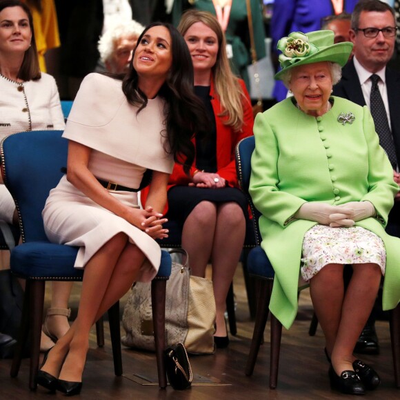 Meghan Markle, duchesse de Sussex, effectue son premier déplacement officiel avec la reine Elisabeth II d'Angleterre, lors de leur visite à Chester. Le 14 juin 2018