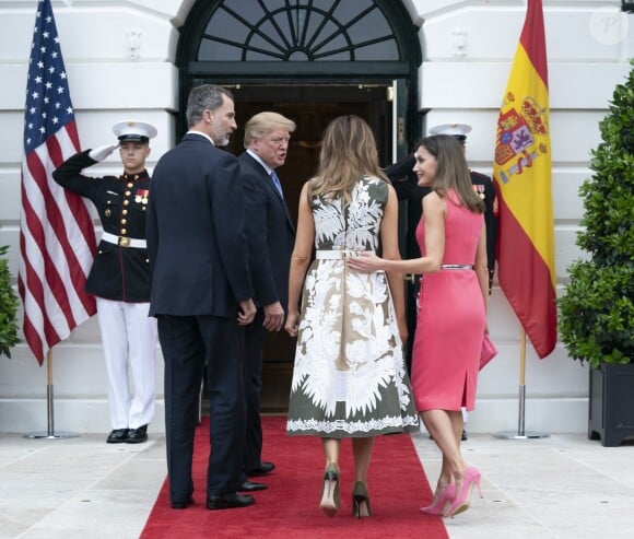 Donald Trump et Melania reçoivent le roi Felipe VI et la reine Letizia d'Espagne à la Maison Blanche à Washington DC, le 19 juin 2018.