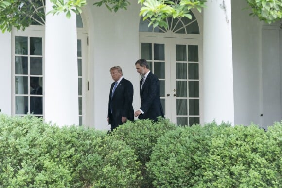Donald Trump et Melania reçoivent le roi Felipe VI et la reine Letizia d'Espagne à la Maison Blanche à Washington DC, le 19 juin 2018.