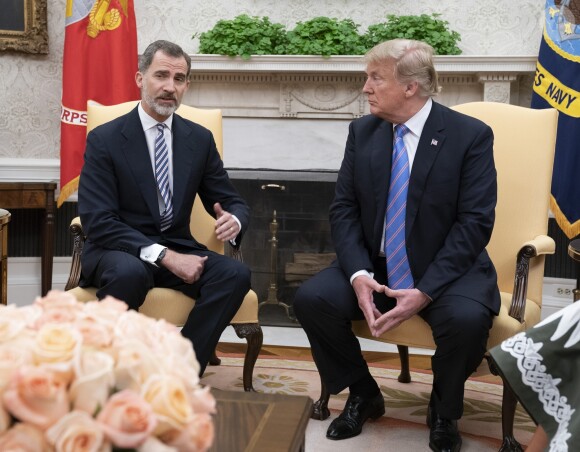 Donald Trump et Melania reçoivent le roi Felipe VI et la reine Letizia d'Espagne à la Maison Blanche à Washington DC, le 19 juin 2018.