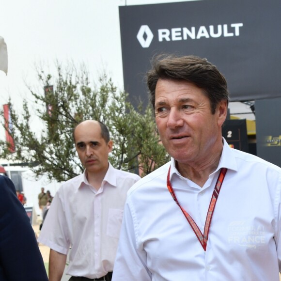Exclusif - Christian Estrosi et sa femme Laura Tenoudji durant la journée d'essai du Grand Prix de France au Castellet le 23 juin 2018. Ils ont visité le Village situé derrière les tribunes et ouvert au public. Christian Estrosi, le maire de Nice et le vice président du Conseil Regional de PACA, est à l'origine du retour du Grand prix de France au Circuit Paul Ricard. © Bruno Bebert/Bestimage
