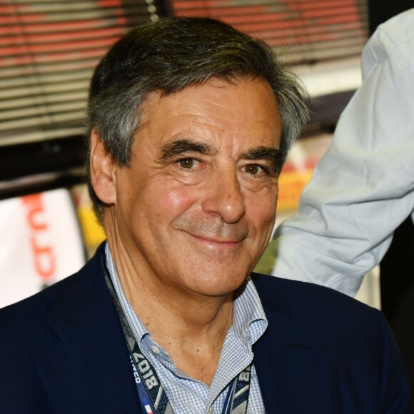 François Fillon durant la journée d'essai du Grand Prix de France au Castellet le 23 juin 2018. C. Estrosi, le maire de Nice et le vice président du Conseil Regional de PACA, est à l'origine du retour du Grand prix de France au Circuit Paul Ricard. © Bruno Bebert/Bestimage