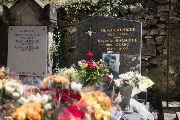 Exclusif - Illustration du cimetière à Viviers-sur-Rhône, le 16 juin 2018, où est enterré Michel Galmiche et Huguette Galmiche (la mère de Johnny Hallyday), suite à un hommage rendu pour l'anniversaire posthume du rockeur.