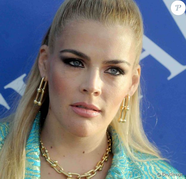 Busy Philipps lors du photocall de la soirée CFDA Fashion Awards au musée de Brooklyn à New York le 4 juin 2018.