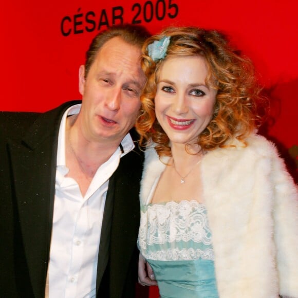 Benoit Poelvoorde et Julie Depardieu au Fouquet's après la cérméonie des César où il a perdu pour "Podium", le 26 février 2005.