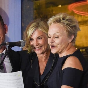 Semi-exclusif - Dany Boon, Michèle Laroque, Muriel Robin, Mimie Mathy - Soirée du 90ème anniversaire de Line Renaud sur le Bateau Potel et Chabot "Pavillon Seine" à Paris le 2 juillet 2018. © Coadic Guirec/Bestimage