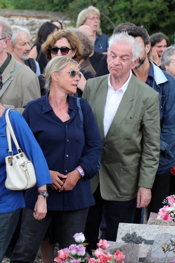 Dorothée (Frédérique Hoschedé), Jacky Jakubowicz - Obsèques de François Corbier (Alain Roux de son vrai nom) au cimetière de Serez dans l'Eure le 5 juillet 2018.