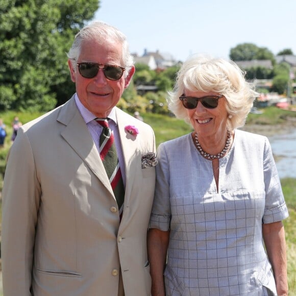 Le prince Charles et Camilla Parker Bowles, duchesse de Cornouailles, en visite à Llangwm. Le 3 juillet 2018