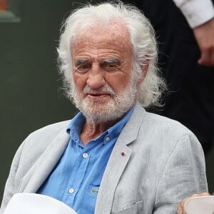 Jean-Paul Belmondo dans les tribunes des Internationaux de France de Tennis de Roland Garros à Paris, le 10 juin 2018. © Dominique Jacovides - Cyril Moreau/Bestimage  Celebs attend Roland Garros French Open Tennis day 15 in Paris, France, on June 10th, 2018.10/06/2018 - Paris