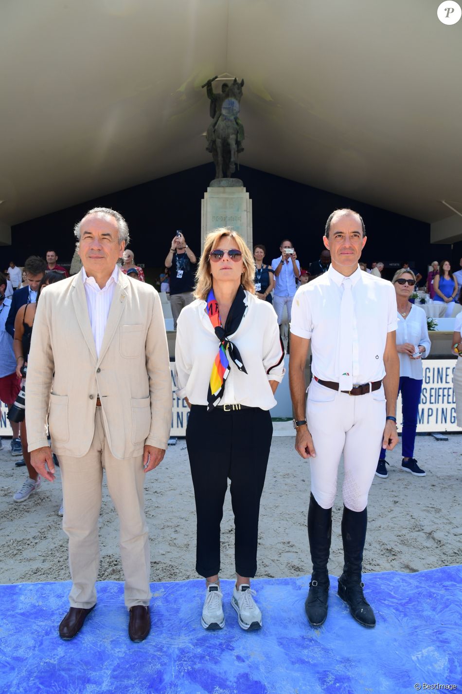 Pierre Durand Virginie Couperie Eiffel Et Inigo Lopez De La Osa Escribano Lors De La Remise Du Prix Jappeloup Pendant Le Longines Paris Eiffel Jumping Au Champ Purepeople