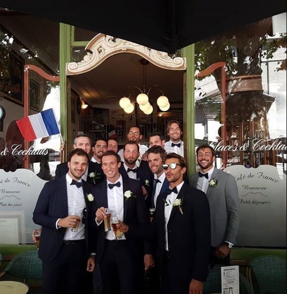 Fabien Gilot le jour de son mariage avec audray dans le Vaucluse, avec Camille Lacourt, Florent Manaudou et Frédérick Bousquet. Instagram, le 7 juillet 2018.