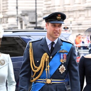 La duchesse Catherine de Cambridge (Kate Middleton), le prince William, la duchesse Meghan de Sussex (Meghan Markle) et le prince Harry arrivant à l'abbaye de Westminster, le 10 juillet 2018 à Londres, pour le service marquant le centenaire de la Royal Air Force (RAF).