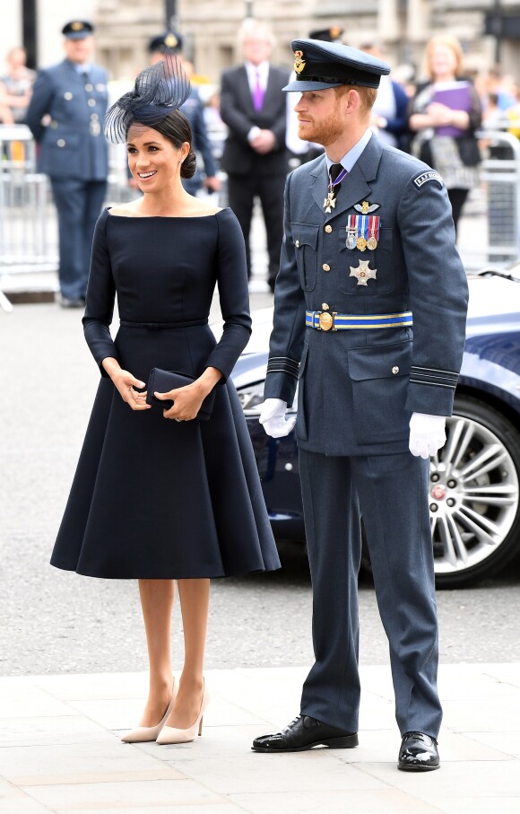 La duchesse Meghan de Sussex (Meghan Markle) et le prince Harry à l'abbaye de Westminster, le 10 juillet 2018 à Londres, pour le service marquant le centenaire de la Royal Air Force (RAF).