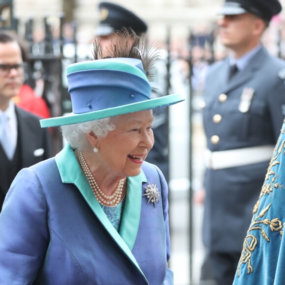 La reine Elizabeth II à l'abbaye de Westminster, le 10 juillet 2018 à Londres, pour le service marquant le centenaire de la Royal Air Force (RAF).