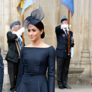 La duchesse Meghan de Sussex à la sortie de l'abbaye de Westminster, le 10 juillet 2018 à Londres, après le service marquant le centenaire de la Royal Air Force (RAF).