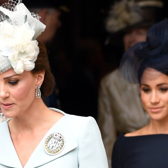 La duchesse Catherine de Cambridge et la duchesse Meghan de Sussex à l'abbaye de Westminster, le 10 juillet 2018 à Londres, lors du service marquant le centenaire de la Royal Air Force (RAF).