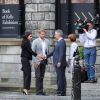 Le prince Harry, duc de Sussex et sa femme Meghan Markle, duchesse de Sussex lors de leur visite au collège de la trinité à Dublin le 11 juillet 2018