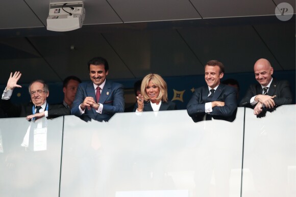 Emmanuel et Brigitte Macron lors de la victoire de l'équipe de France en Russie, le 15 juillet 2018.