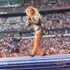 Beyoncé fait signe à Jean Imbert au Stade de France, le 15 juillet 2018