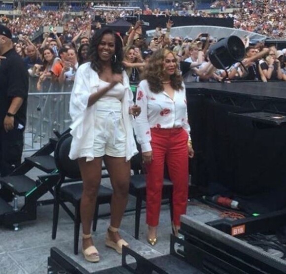Michelle Obama et Tina Knowles au Stade de France, le 15 juillet 2018