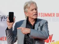 Michael Douglas (EXCLU) : La drôle d'incruste de sa fille Carys à Disneyland...