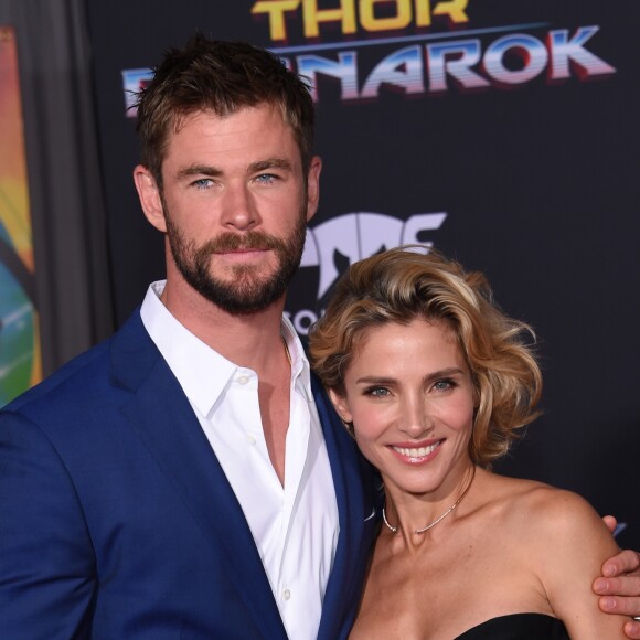 Chris Hemsworth et sa femme Elsa Pataky à la première de 'Thor: Ragnarok' à Hollywood, le 10 octobre 2017 © Chris Delmas/Bestimage