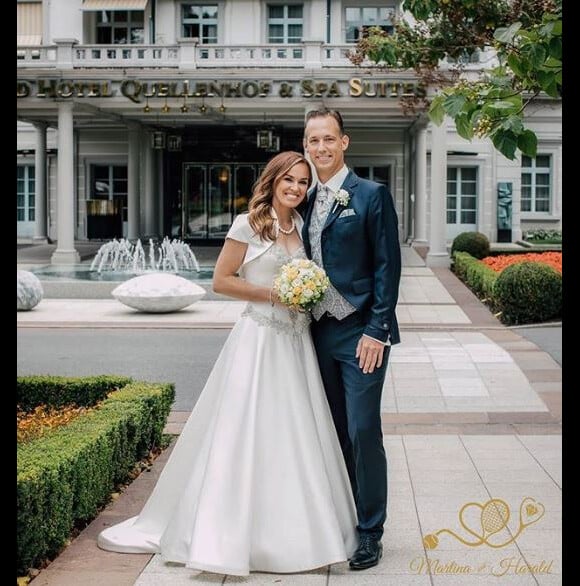 Martina Hingis a épousé Harald Leemann le 19 juillet 2018 à Zoug, en Suisse. 