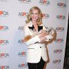 Beth Behrs lors d'un évènement au bénéfice de l'ASPCA à Los Angeles, le 20 octobre 2016.