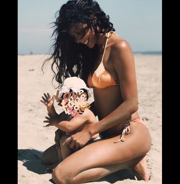 Nehuda et Laîa à la plage - 19 mai 2018, Instagram