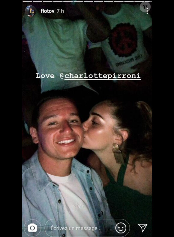 Florian Thauvin avec sa compagne Charlotte Pirroni à Ibiza le 25 juillet 2018.