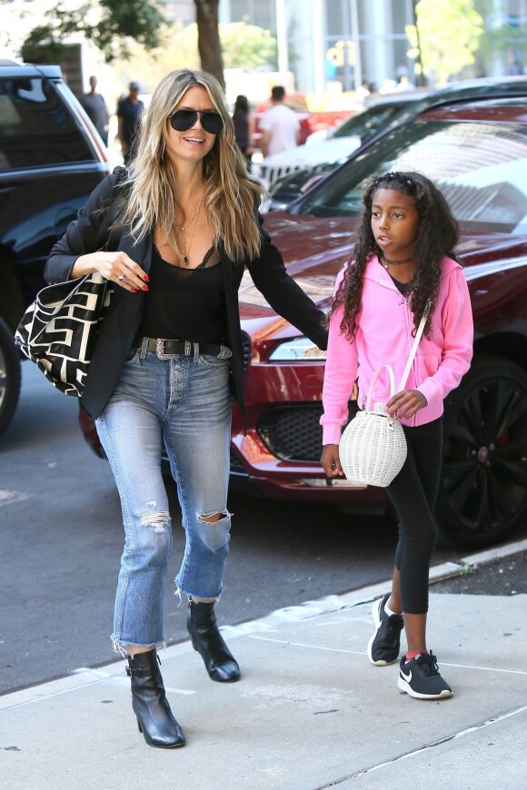 Heidi Klum et sa fille Lou arrivent à leur hôtel à New York, le 19 juillet 2018