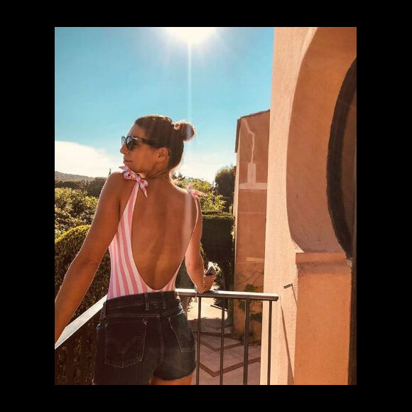 Laury Thilleman en vacances à Porquerolles -Instagram, 28 juillet 2018