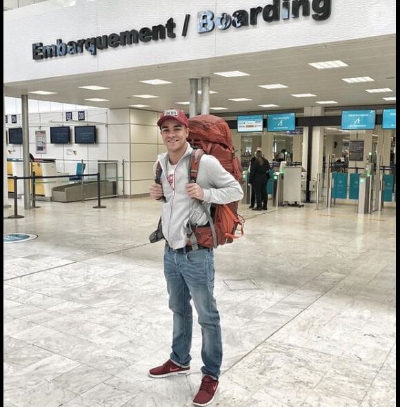 Laurent à l'aéroport de Nice pour se rendre au Laos - Instgram, 14 mars 2018