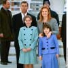 Le prince Andrew et Sarah Ferguson, duchesse d'York, avec leurs filles la princesse Beatrice et la princesse Eugenie d'York en mai 2002.