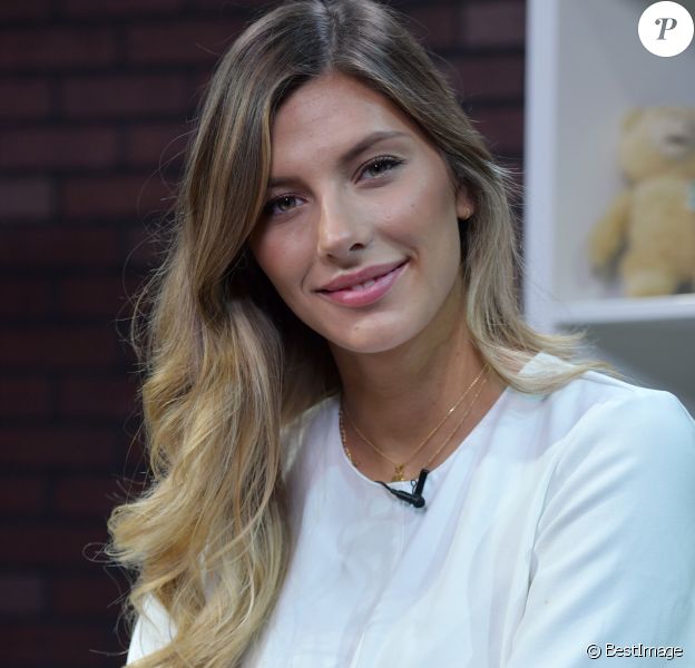 Exclusif - Camille Cerf (Miss france 2015) dans les locaux de Webedia pour une interview pour Purepeople à Levallois-Perret le 1er juin 2018. © Giancarlo Gorassini/Bestimage