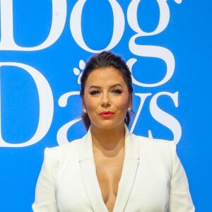 Eva Longoria à la première de "Dog Days" au Atrium à Westfield Century City à Los Angeles, le 5 août 2018