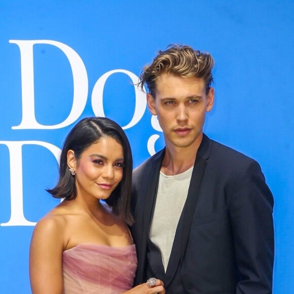 Vanessa Hudgens et son compagnon Austin Butler à la première de "Dog Days" au Atrium à Westfield Century City à Los Angeles, le 5 août 2018