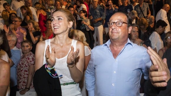 Julie Gayet et François Hollande : Joyeux bains de foule dans le Var