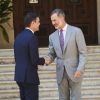 Le roi Felipe VI d'Espagne a reçu le Premier ministre espagnol Pedro Sánchez au Palais de Marivent à Palma de Majorque le 6 août 2018. © Jack Abuin / ZumaPress / Bestimage