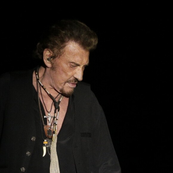 Exclusif - Yarol Poupaud - Johnny Hallyday en concert au Vélodrome à Arcachon, où 8500 personnes sont venues l'acclamer. Le 19 juillet 2016 © Patrick Bernard-Thibaud Moritz / Bestimage