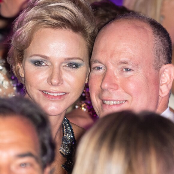 Le prince Albert II de Monaco et la princesse Charlene de Monaco dansant lors du bal du 70e gala de la Croix-Rouge monégasque à Monaco le 27 juillet 2018. © Pierre Villard/Le Palais Princier/Monte-Carlo-SBM via Bestimage