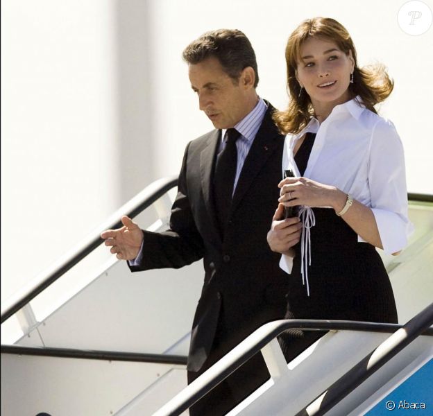 Nicolas Sarkozy Et Carla En Espagne En Noir Et Blanc Carlita Assure Le Chic Francais Regardez Purepeople