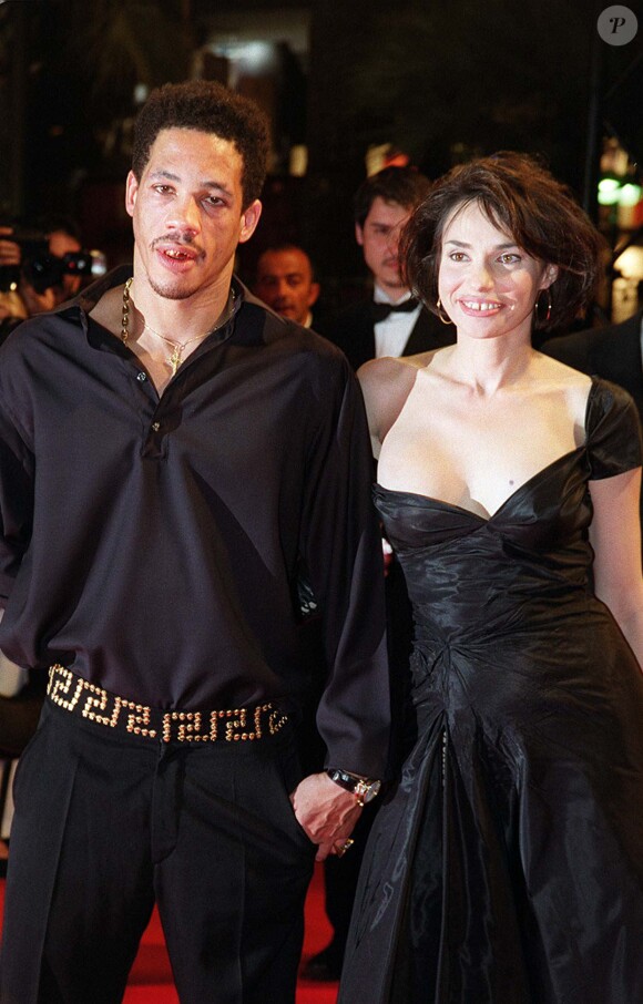 Béatrice Dalle et JoeyStarr à Cannes en 2001.